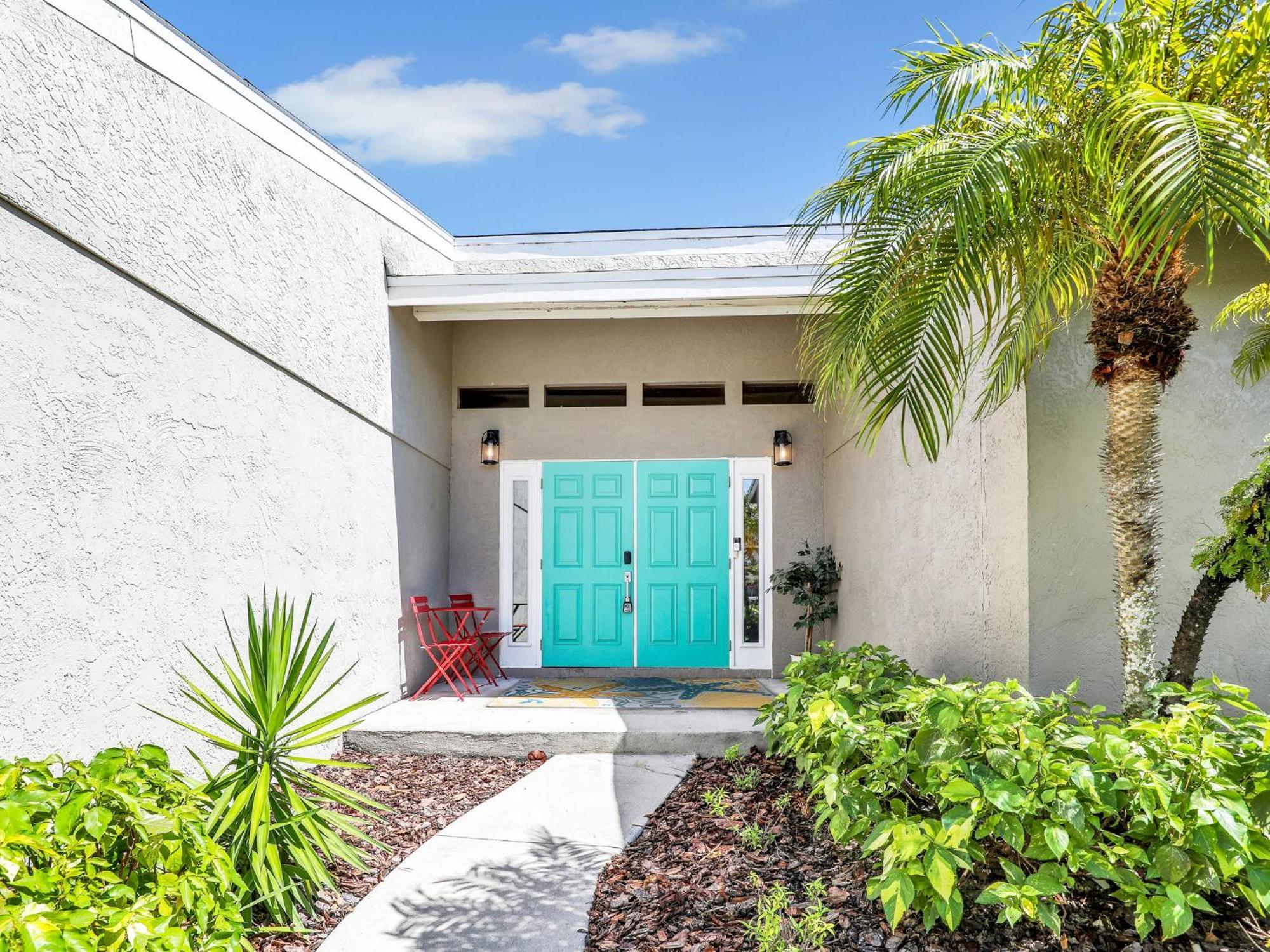 Holiday home 5 Beds 3 Bdr 2 Bath Heated Pool, Grill, Patio Marco Island