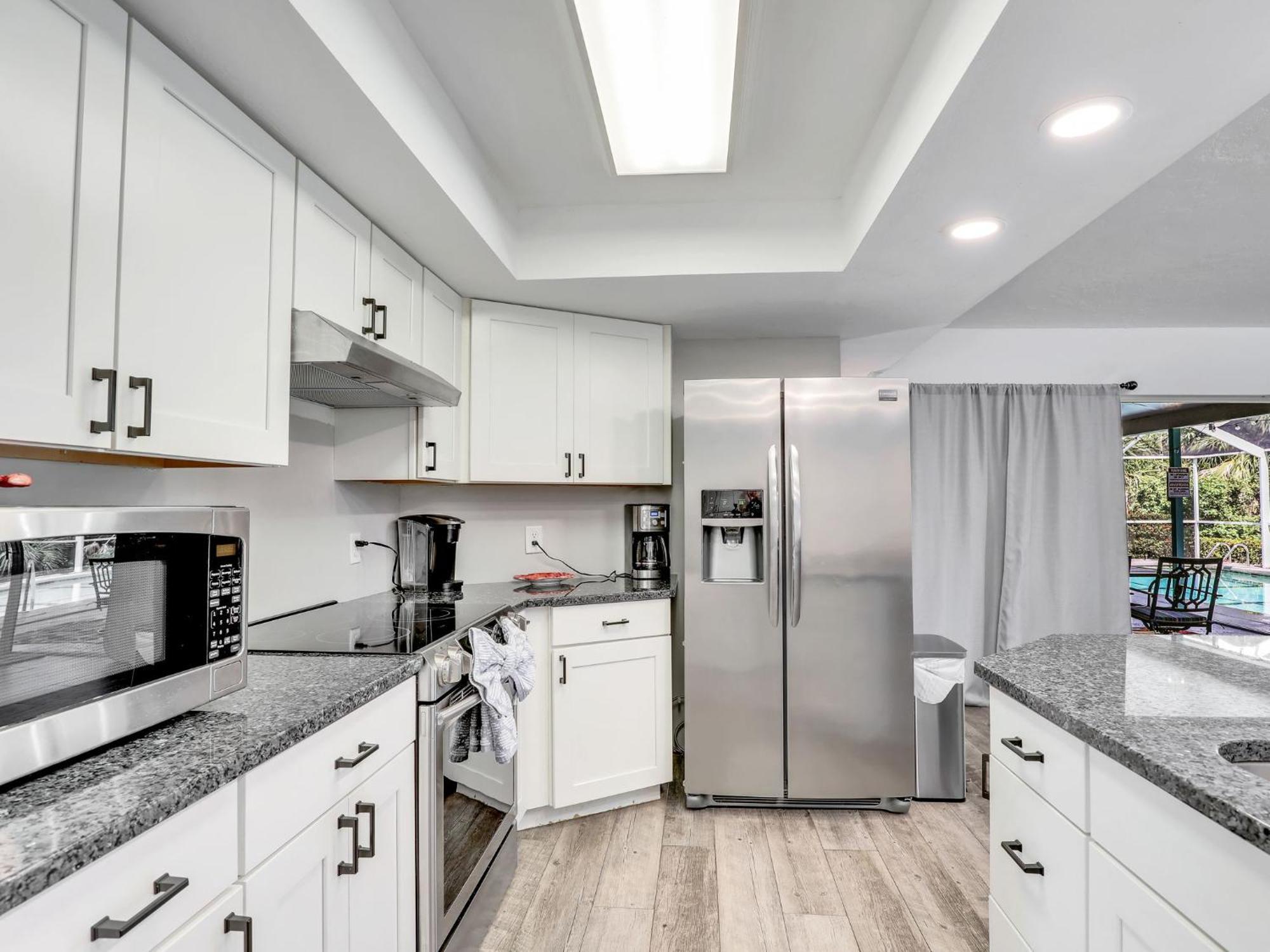 Holiday home 5 Beds 3 Bdr 2 Bath Heated Pool, Grill, Patio Marco Island